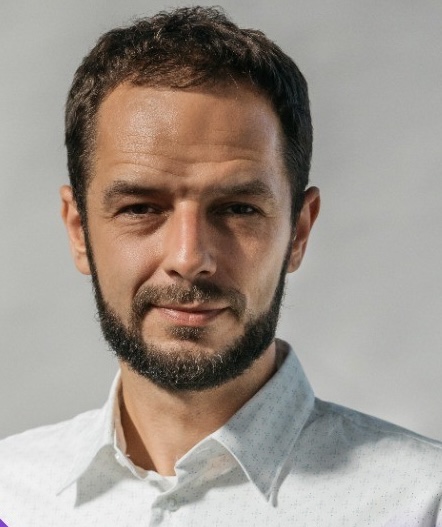 Dr. Simonas Kicas, Co-founder and CTO at OPTOMAN